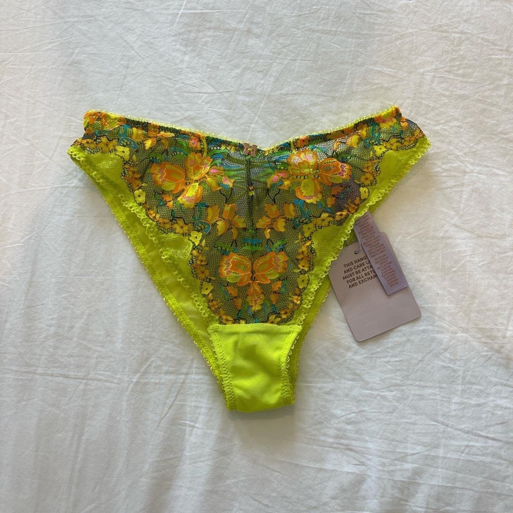 Savage X Fenty Lime Green Lace Floral Underwear